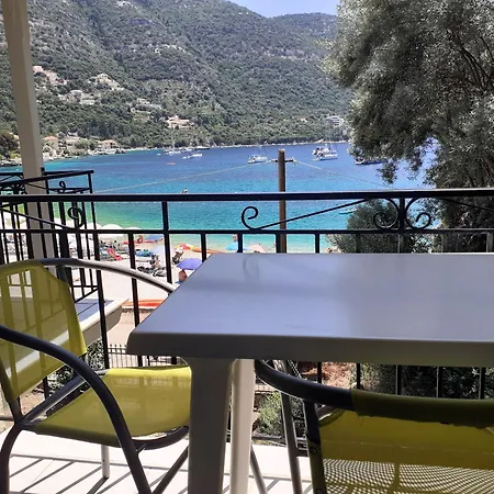 Sea Pebble Apart Otel Mikros Gialos