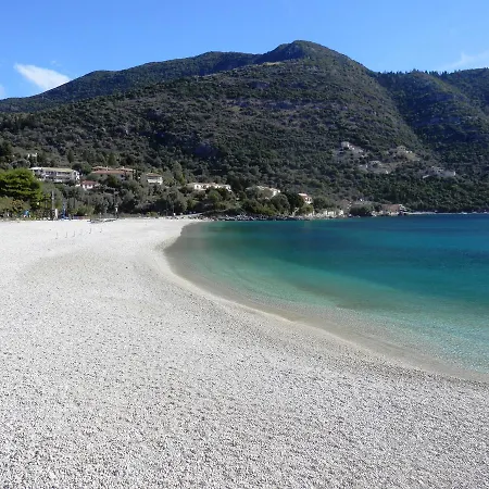 Sea Pebble Apartmanhotel