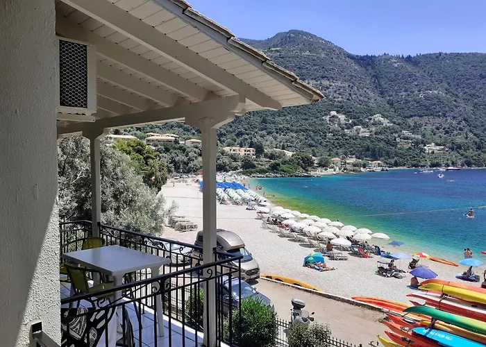 Sea Pebble Aparthotel Mikros Gialos