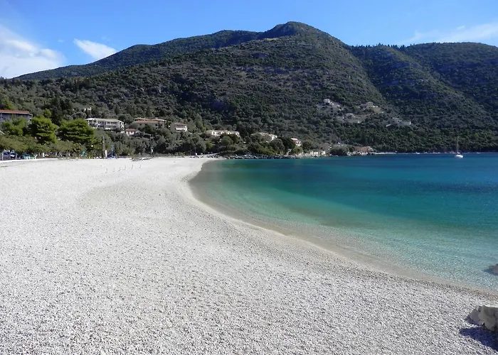 Sea Pebble Aparthotel