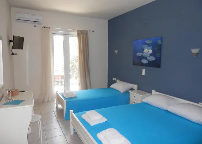 Sea Pebble Aparthotel